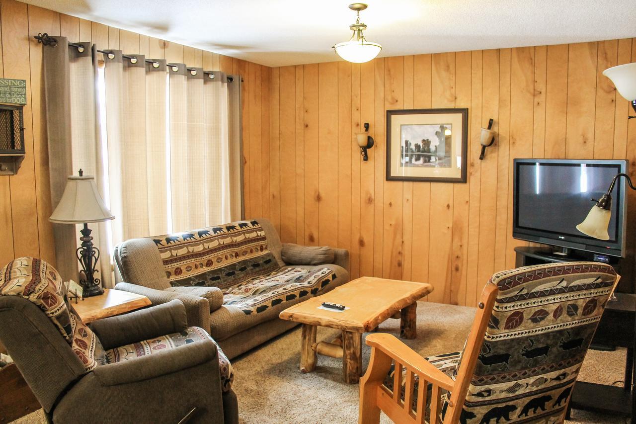 Nitschke'S Northern Resort Мінокуа Екстер'єр фото