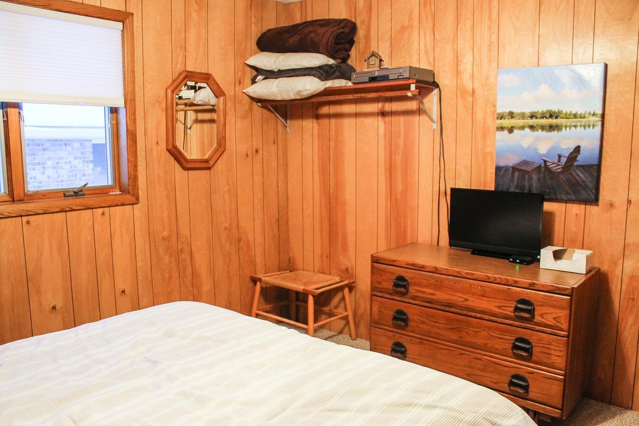 Nitschke'S Northern Resort Мінокуа Екстер'єр фото